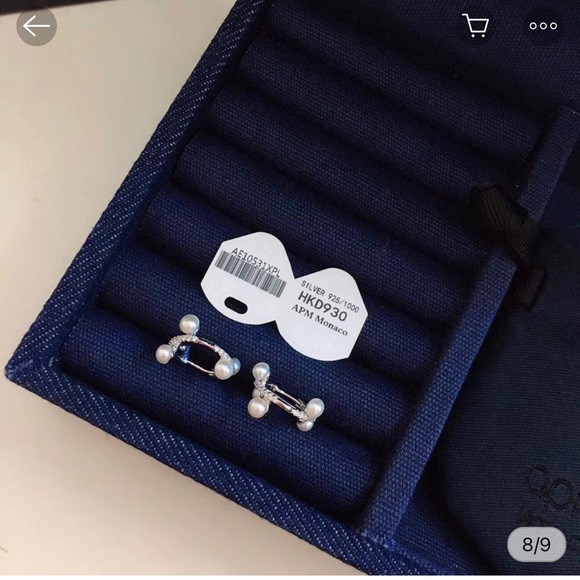 APM small hoop with pearl earring - Picture 3 of 4